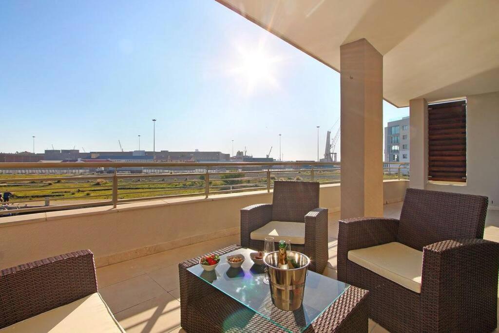 Apartment Canal Quays No Load Shedding Two Bedroom *