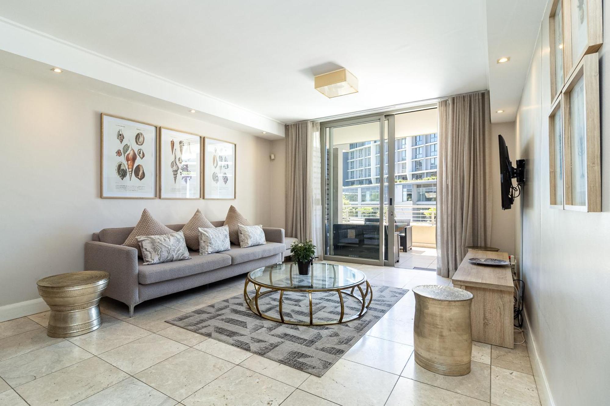 Canal Quays No Load Shedding Two Bedroom Apartment Cape Town