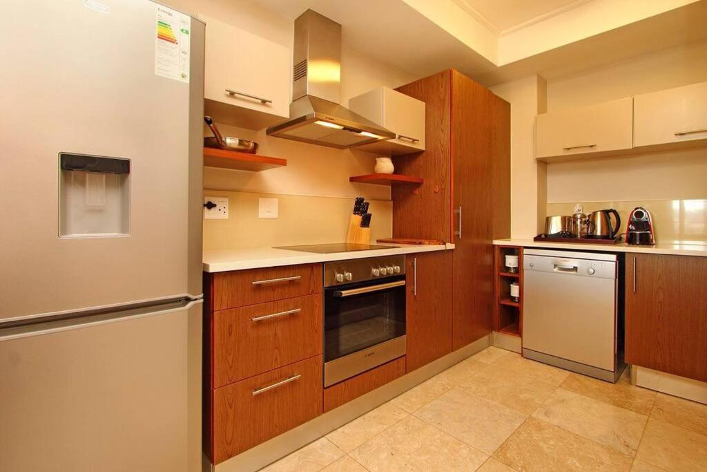 Apartment Canal Quays No Load Shedding Two Bedroom