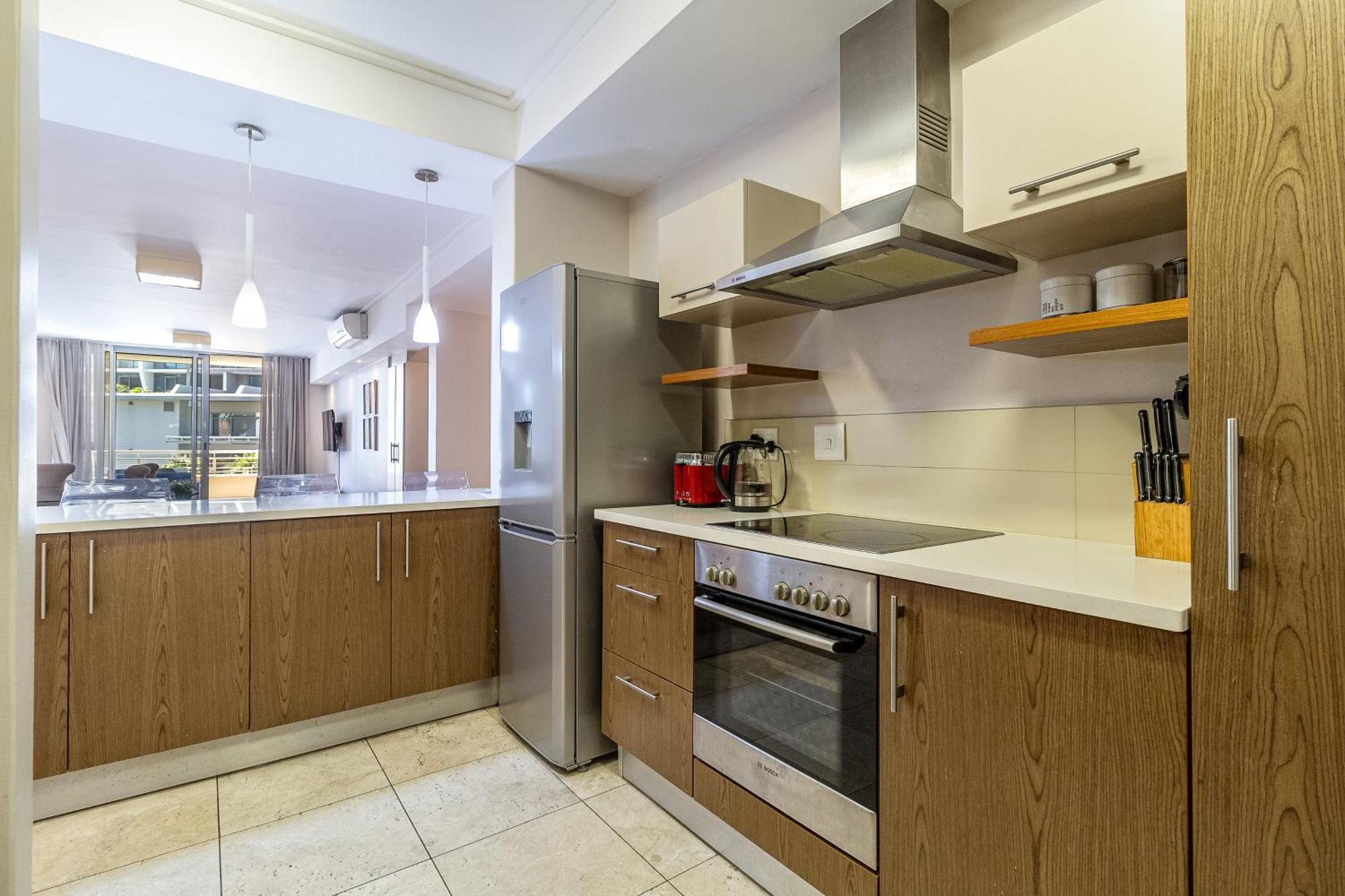 Canal Quays No Load Shedding Two Bedroom Apartment Kapstadt